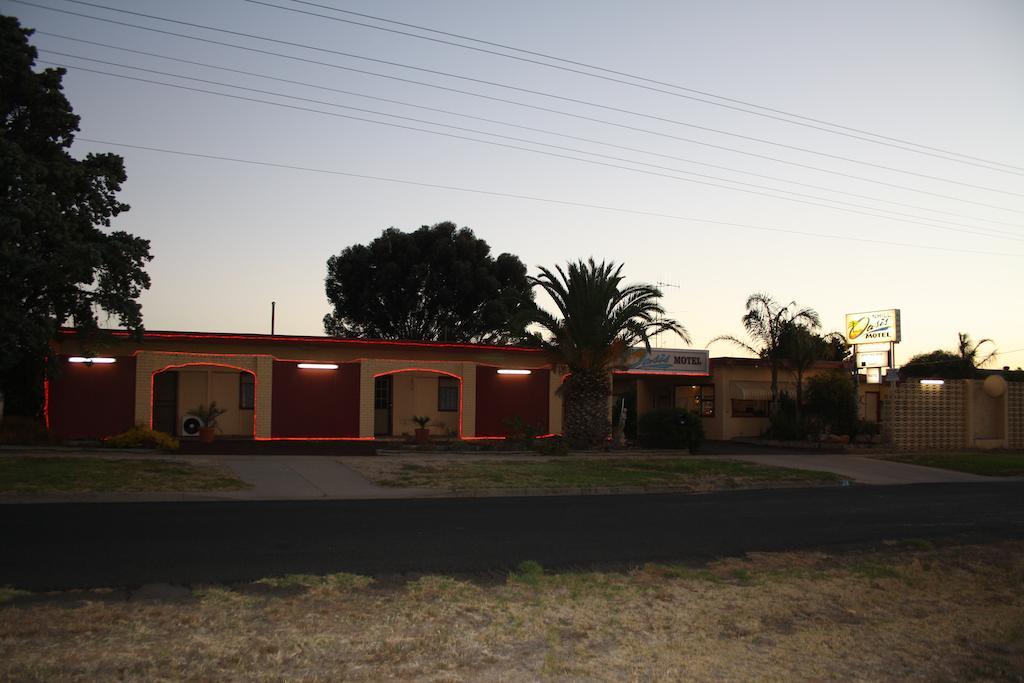 Nhill Oasis Motel Exterior foto